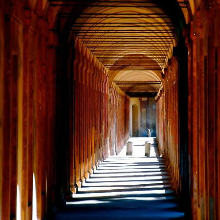 Whouse Suite Porta Di Castello ボローニャ エクステリア 写真