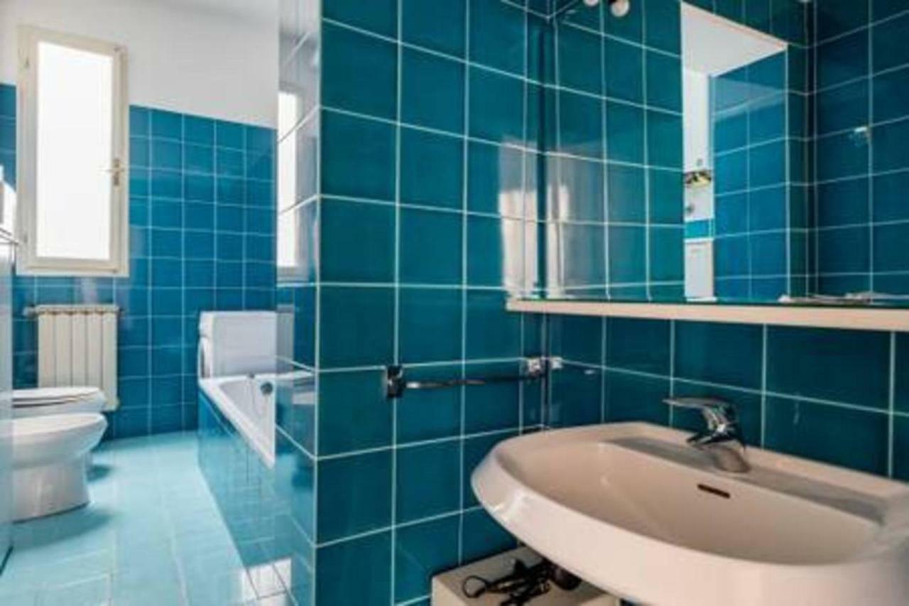 Whouse Suite Porta Di Castello ボローニャ エクステリア 写真