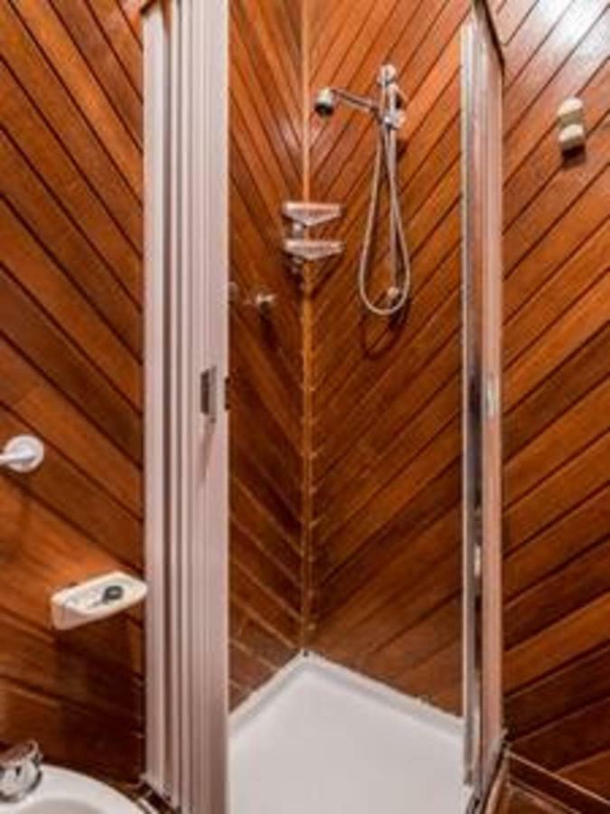 Whouse Suite Porta Di Castello ボローニャ エクステリア 写真